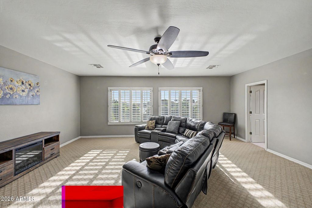 Image 35 of property listing at 1102 N NASSAU --, Mesa, AZ 85205