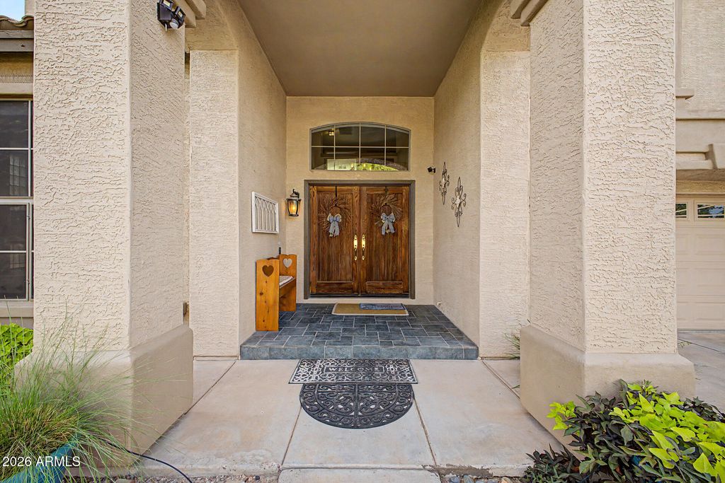 Image 8 of property listing at 1102 N NASSAU --, Mesa, AZ 85205