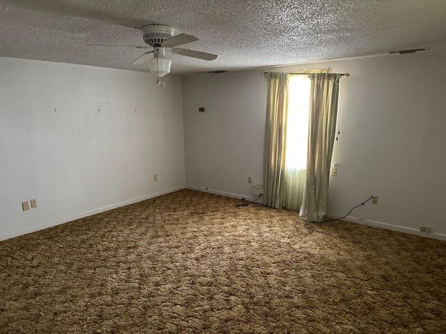 112 E Broadway, 116, New Home, TX 79383