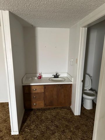 112 E Broadway, 116, New Home, TX 79383