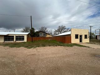 112 E Broadway, 116, New Home, TX 79383