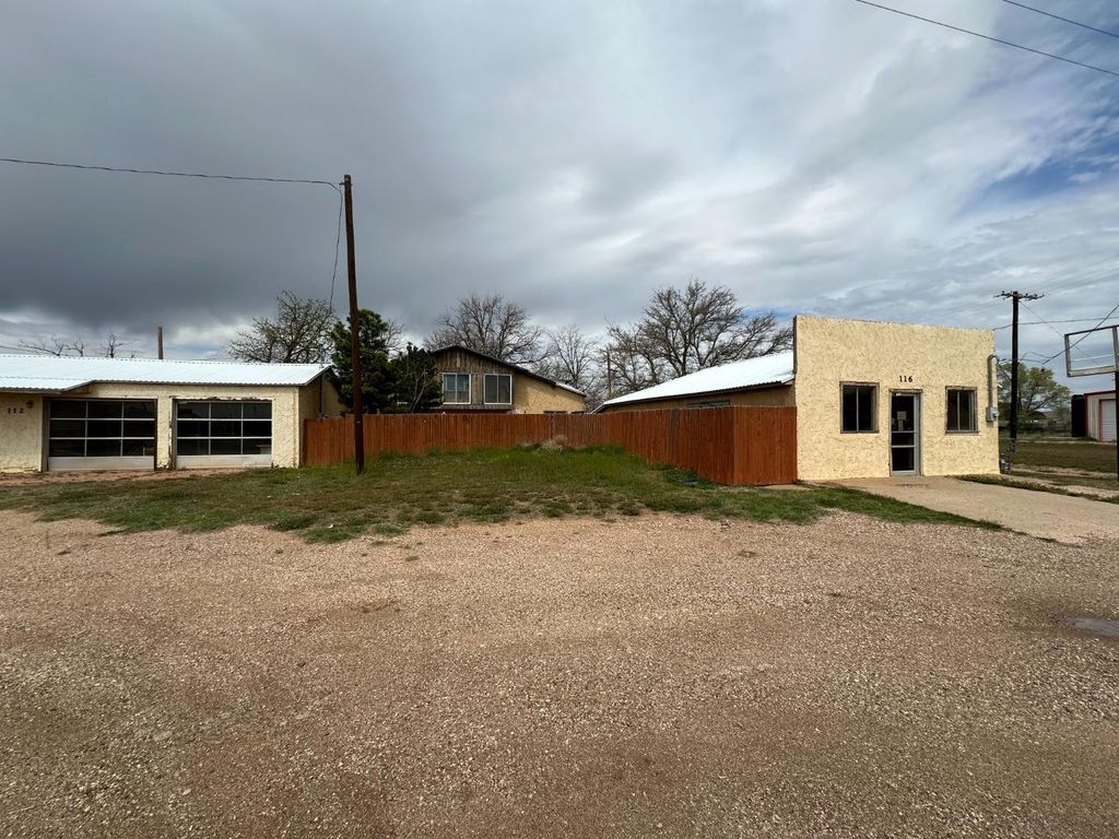 112 E Broadway, 116, New Home, TX 79383