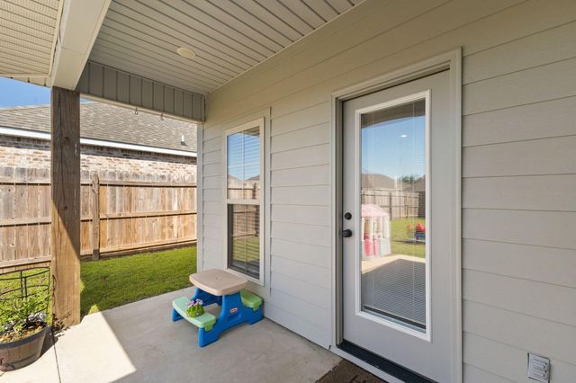 28 E Andover, Hattiesburg, MS 39402
