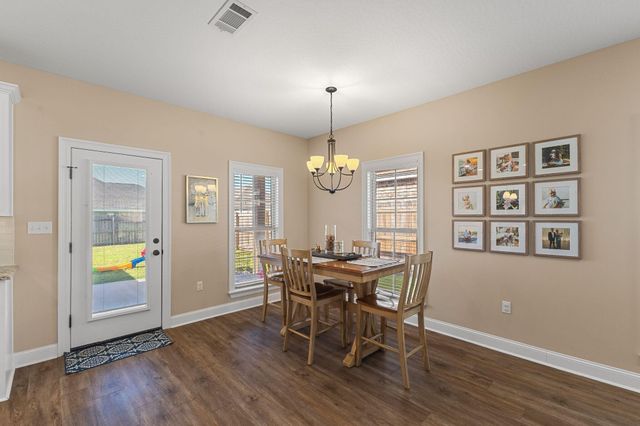 28 E Andover, Hattiesburg, MS 39402