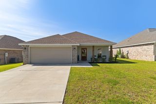 28 E Andover, Hattiesburg, MS 39402