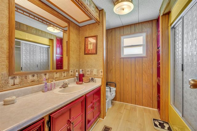 270 PALAI AVENUE, Leesburg, FL 34788