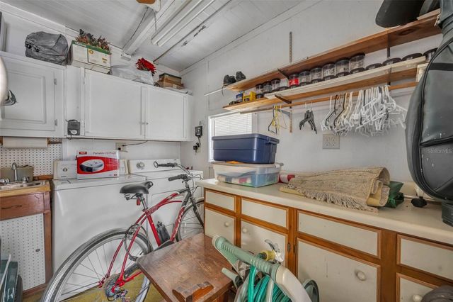 270 PALAI AVENUE, Leesburg, FL 34788