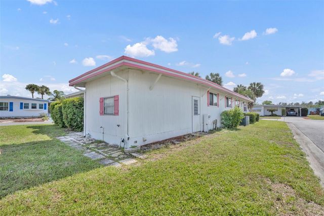 270 PALAI AVENUE, Leesburg, FL 34788