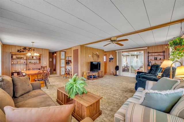 270 PALAI AVENUE, Leesburg, FL 34788