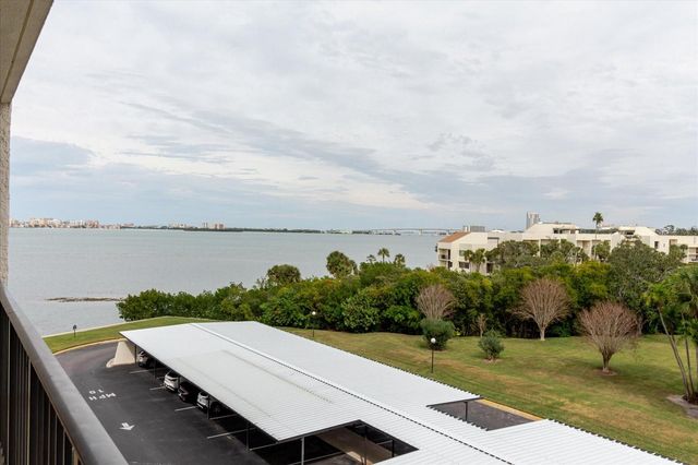 100 OAKMONT LANE 507, Belleair, FL 33756