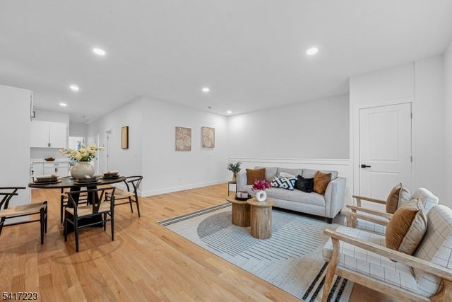 3 Terrace Pl, Belleville Twp., NJ 07109