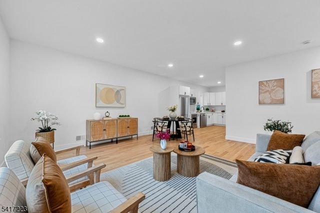 3 Terrace Pl, Belleville Twp., NJ 07109