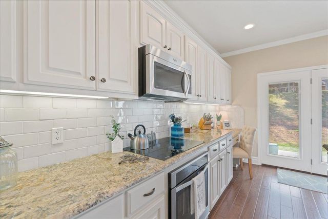 1409 Old Mill RD, Salado, TX 76571
