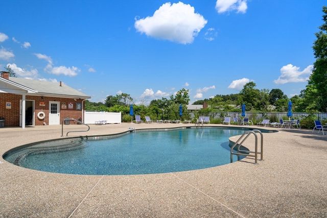 47 Bayberry Drive 2, Sharon, MA 02067
