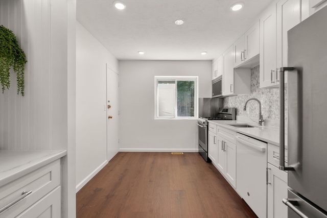 47 Bayberry Drive 2, Sharon, MA 02067