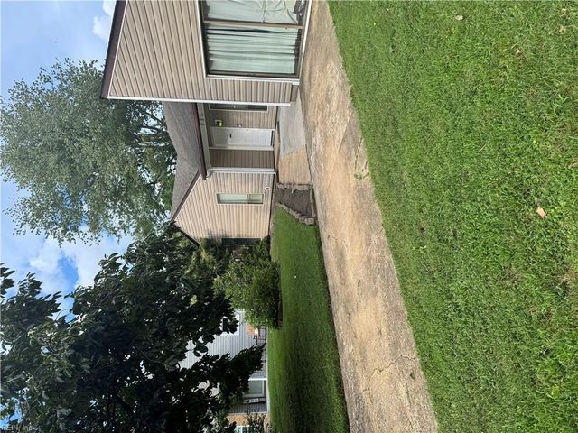 936 Joshua DR, Virginia Beach, VA 23462