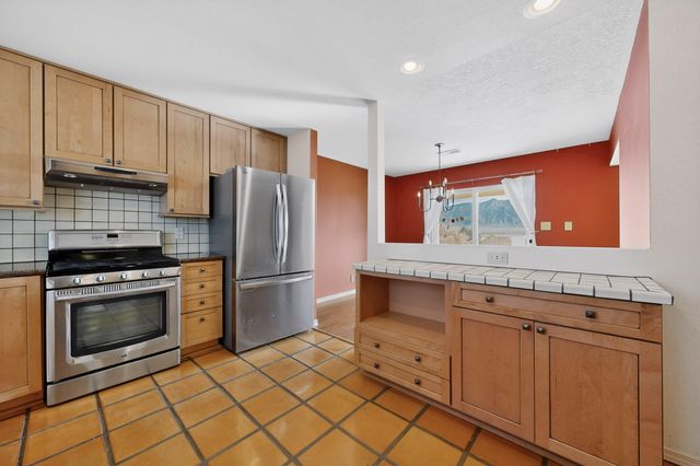 1968 Clearwater Loop NE, Rio Rancho, NM 87144