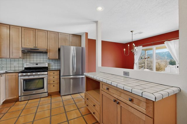 1968 Clearwater Loop NE, Rio Rancho, NM 87144