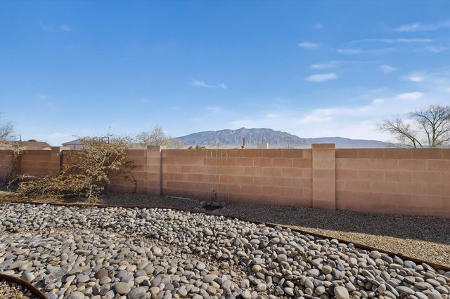 1968 Clearwater Loop NE, Rio Rancho, NM 87144