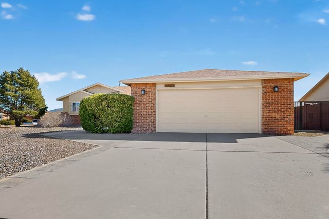 1968 Clearwater Loop NE, Rio Rancho, NM 87144