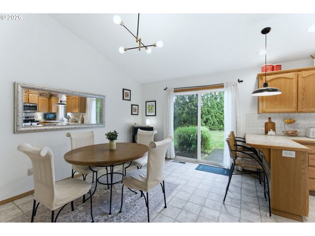 4468 FUHRER St Ne, Salem, OR 97305