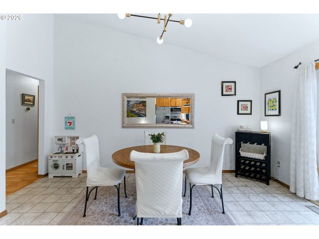 4468 FUHRER St Ne, Salem, OR 97305