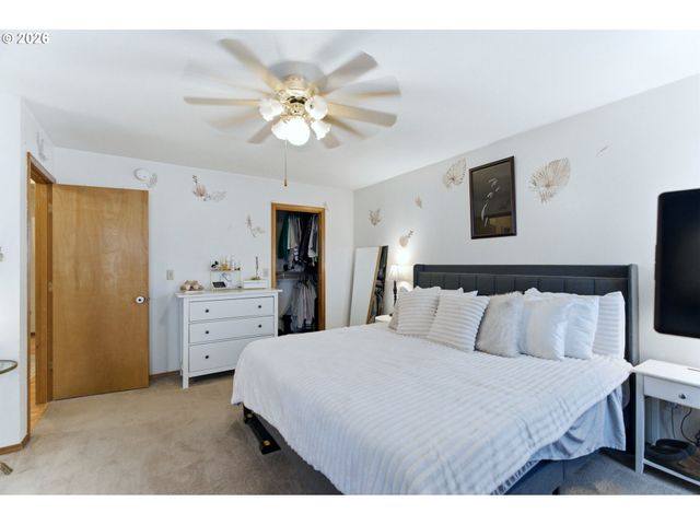 4468 FUHRER St Ne, Salem, OR 97305