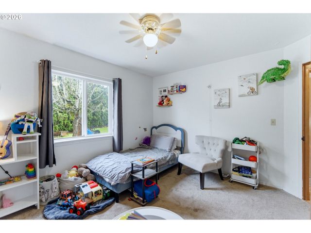 4468 FUHRER St Ne, Salem, OR 97305