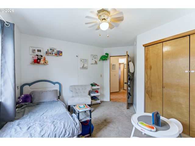 4468 FUHRER St Ne, Salem, OR 97305