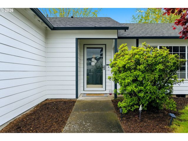 4468 FUHRER St Ne, Salem, OR 97305