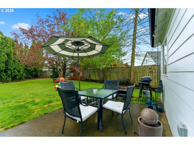 4468 FUHRER St Ne, Salem, OR 97305