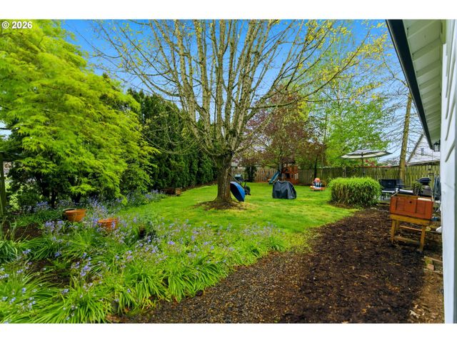 4468 FUHRER St Ne, Salem, OR 97305
