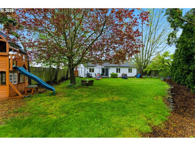 4468 FUHRER St Ne, Salem, OR 97305