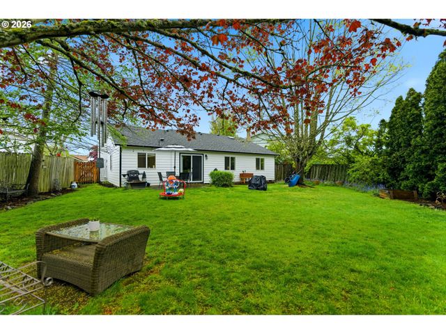 4468 FUHRER St Ne, Salem, OR 97305