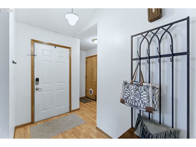 4468 FUHRER St Ne, Salem, OR 97305