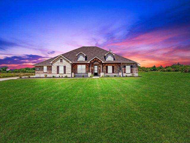 6276 Pyrenean Oak Court, Royse City, TX 75189