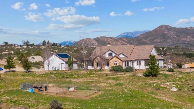 44075 Timber Trail, Hemet, CA 92544