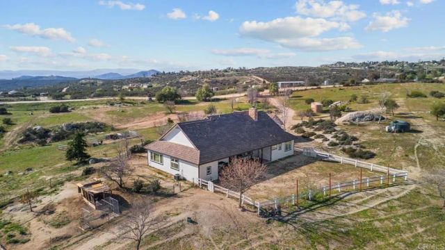 44075 Timber Trail, Hemet, CA 92544