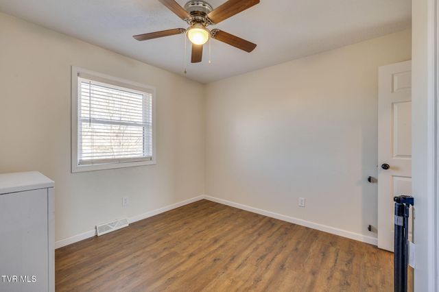 307 Carolina Street, Church Hill, TN 37642