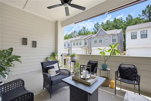 730 STICKLEY OAK Way, Woodstock, GA 30189