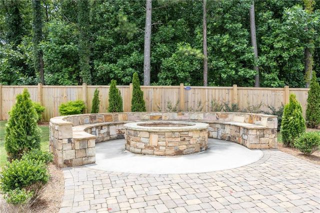 730 STICKLEY OAK Way, Woodstock, GA 30189