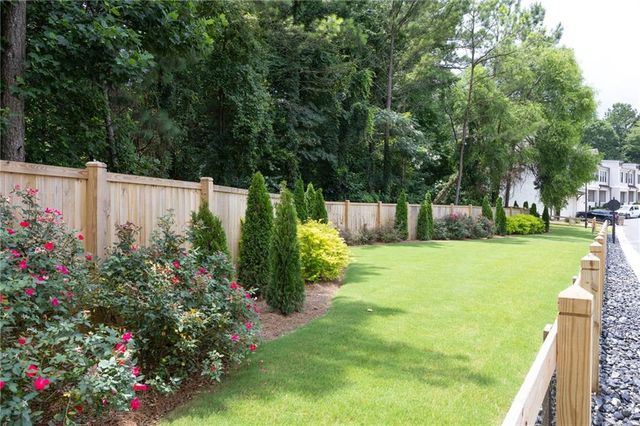 730 STICKLEY OAK Way, Woodstock, GA 30189