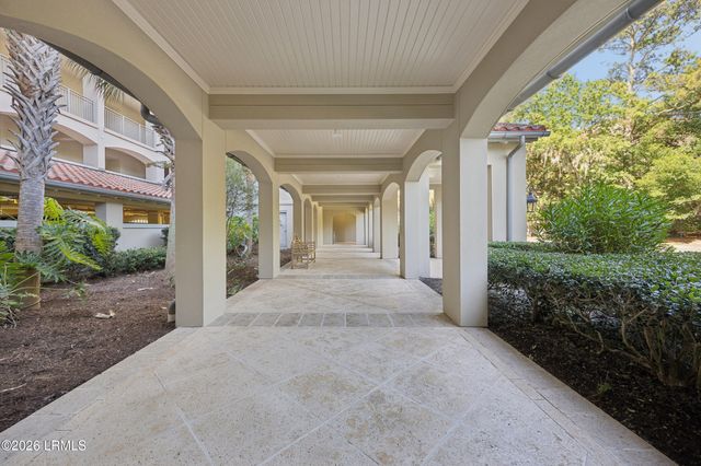 9 Shelter Cove Ln Apt 304, Hilton Head Island, SC 29928