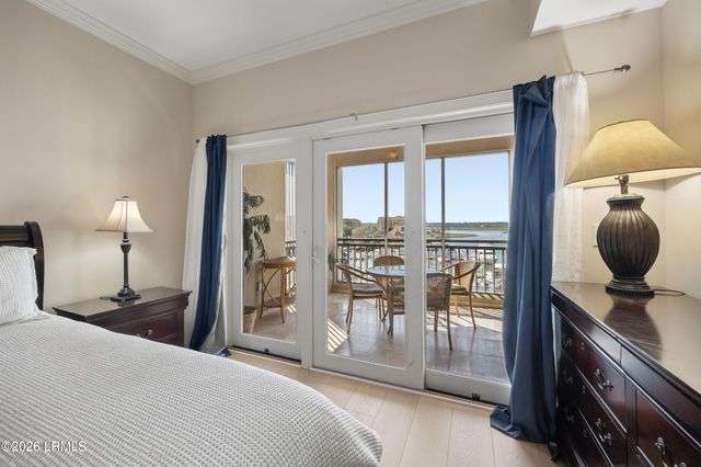 9 Shelter Cove Ln Apt 304, Hilton Head Island, SC 29928