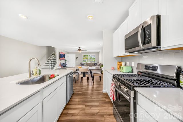 527 Millstone Drive, Edgemoor, SC 29712
