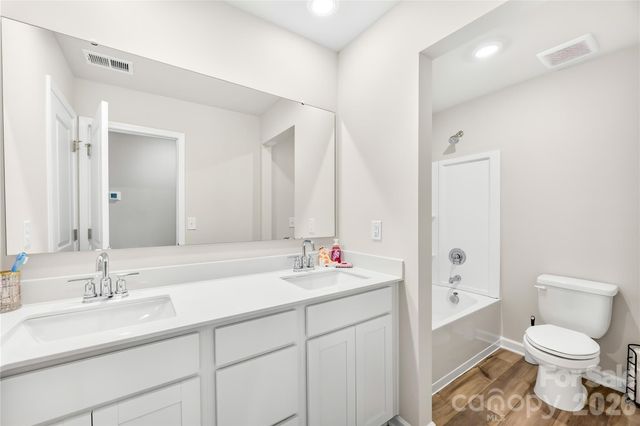527 Millstone Drive, Edgemoor, SC 29712