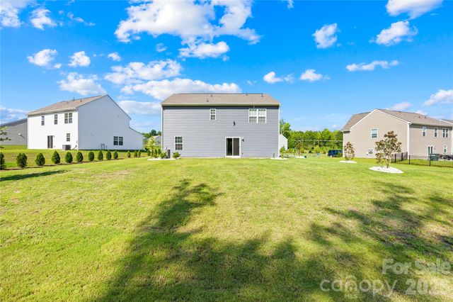 527 Millstone Drive, Edgemoor, SC 29712