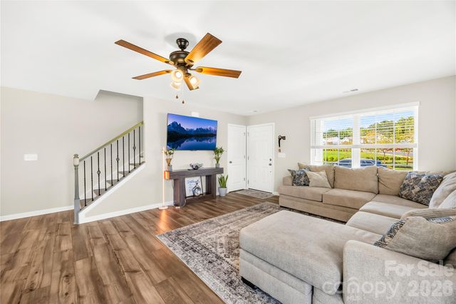527 Millstone Drive, Edgemoor, SC 29712