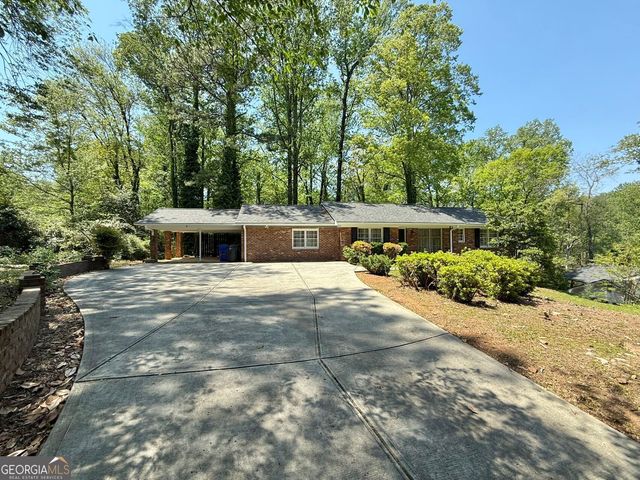 1826 Winchester Trail, Atlanta, GA 30341