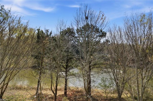 4624 Minutemen WAY, Williamsburg, VA 23188